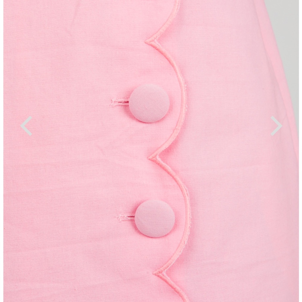 Elegant Pink Sleeveless Dress - Picture 3 of 3